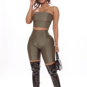 Desire & power short set